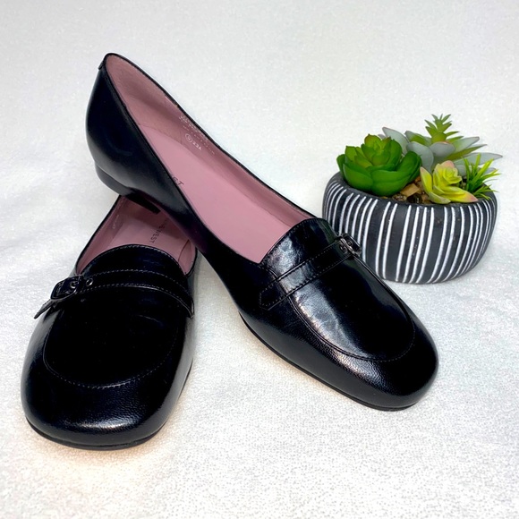 Nine West Shoes - 🆕Nine West Zar Flats